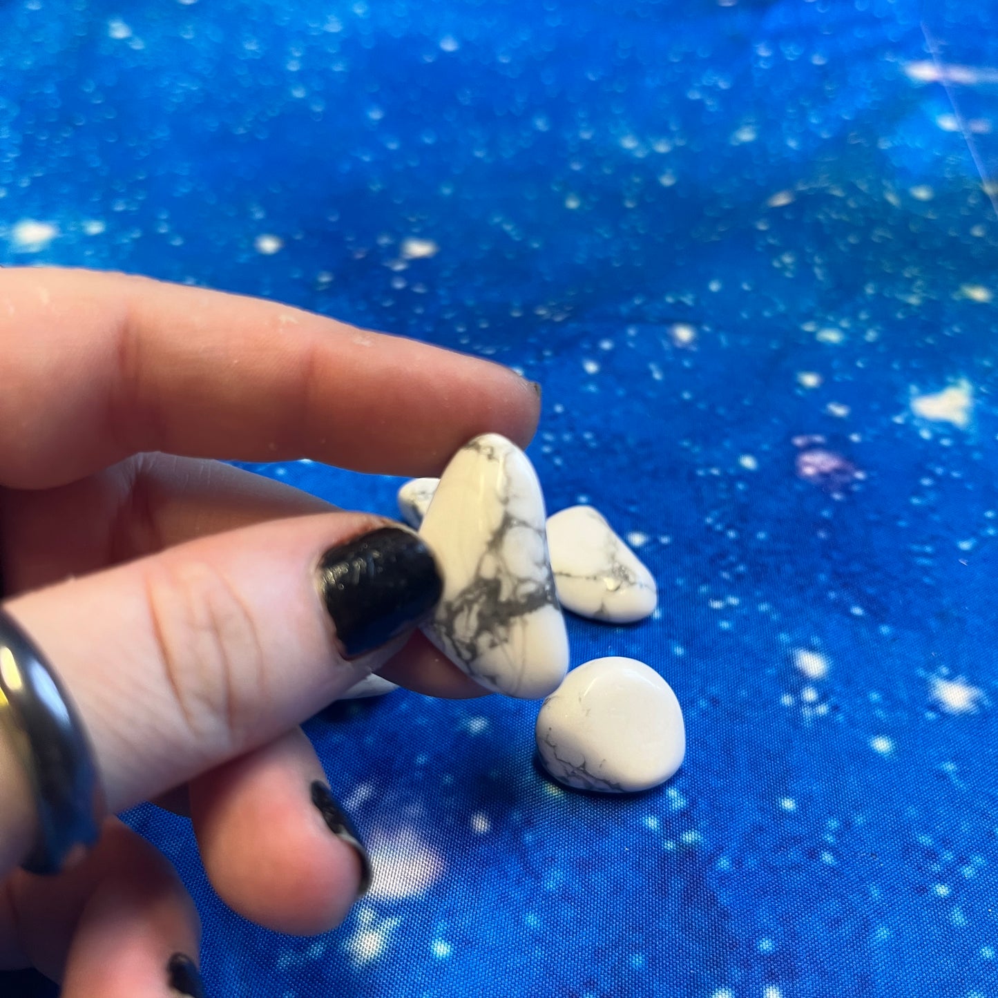 Howlite Tumbled Stone