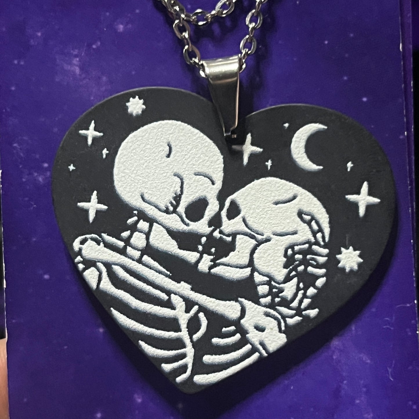 Kissing Skeletons Large Heart Necklace